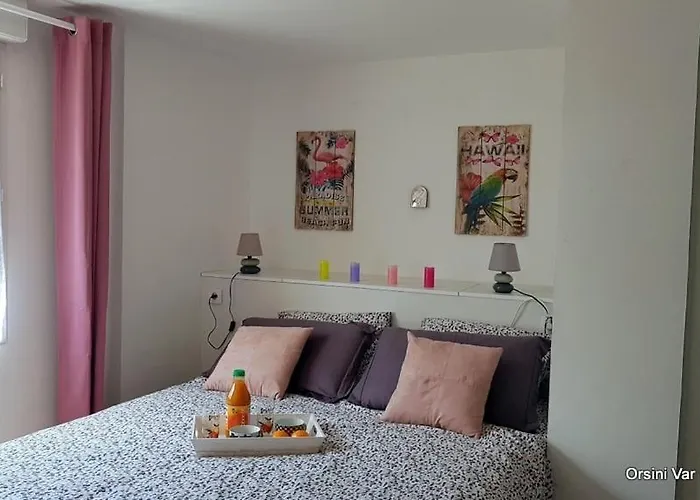 Calme à 400 M De La Appartamento Saint-Raphaël